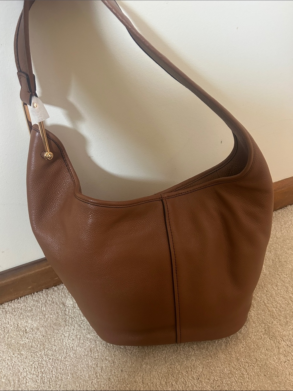 Michael Kors Brown Leather Hobo Bag - Classic Shoulder Tote - Picture 4 of 7